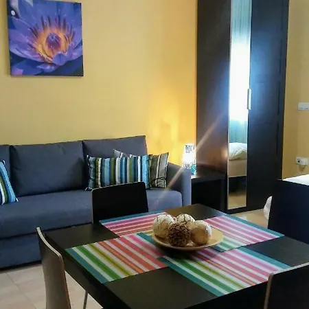 Apartment Domingo Lozano *