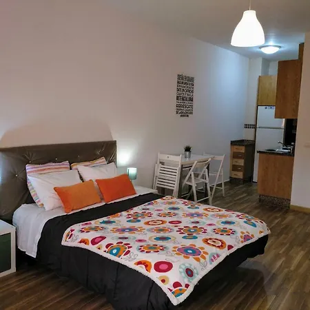 Domingo Lozano Apartment *